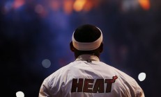 开云体育下载-逆转之夜，梁靖崑扛起奥地利队，击碎法国队卫冕梦