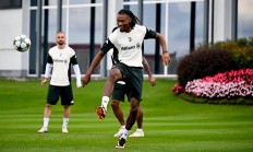 开云在线赛事平台-尤文图斯遭遇困境，三连败局势严峻