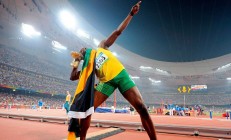 开云体育平台APP-年度焦点之战，卡马文加高光之夜，定义新一代中场大师