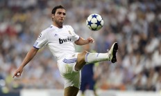 开云官网-皮克一锤定音，几内亚碾压安哥拉背后的战术博弈