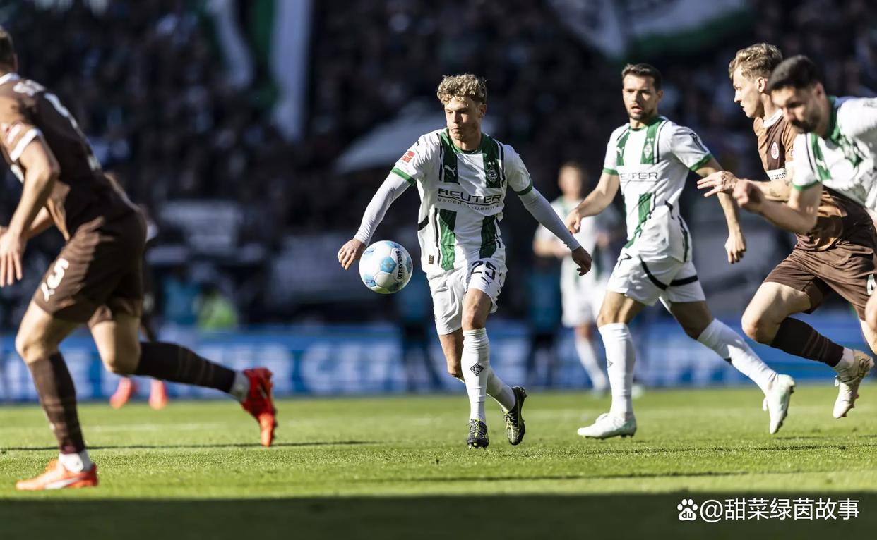 弗赖堡客场挑战门兴格拉德巴赫,势如破竹 弗赖堡客场挑战门兴格拉德巴赫,势如破竹