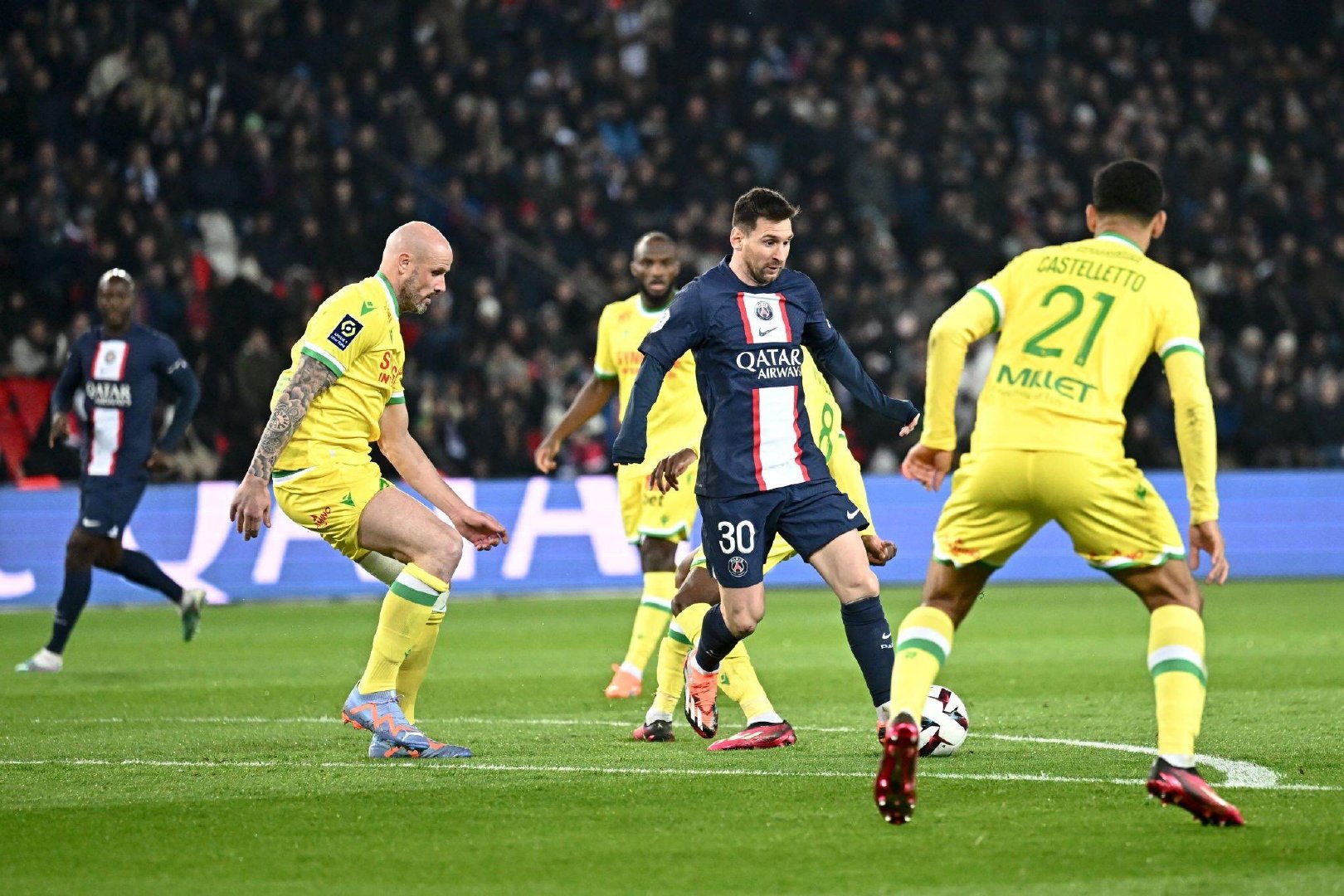 南特主场遭逢意外,未能取得胜利 南特主场遭逢意外,未能取得胜利