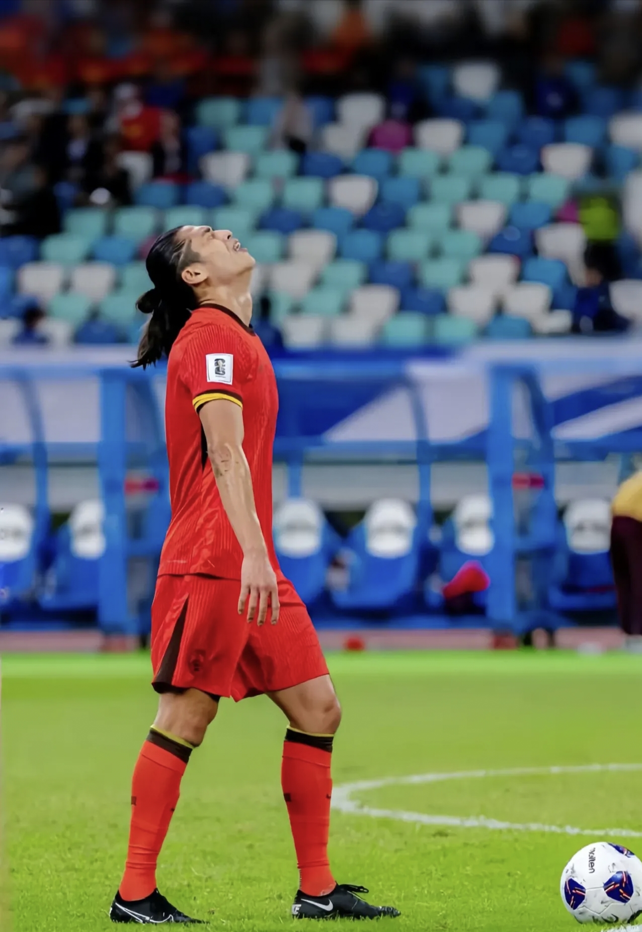 关于绝地反击,女足球员在比赛中逆袭的信息 关于绝地反击,女足球员在比赛中逆袭的信息