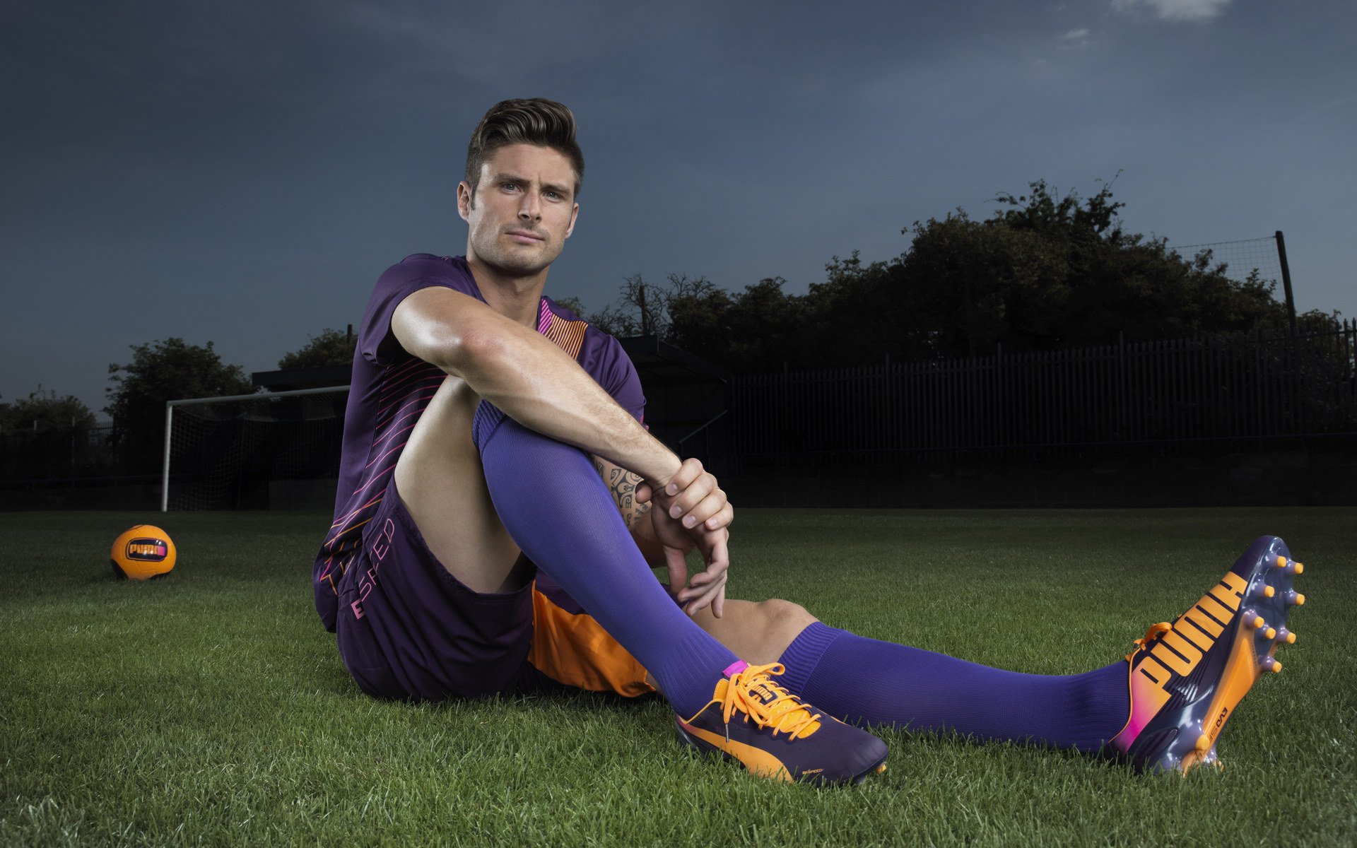 托尼铁血新阵显神威,AC米兰力克里昂迎变革曙光