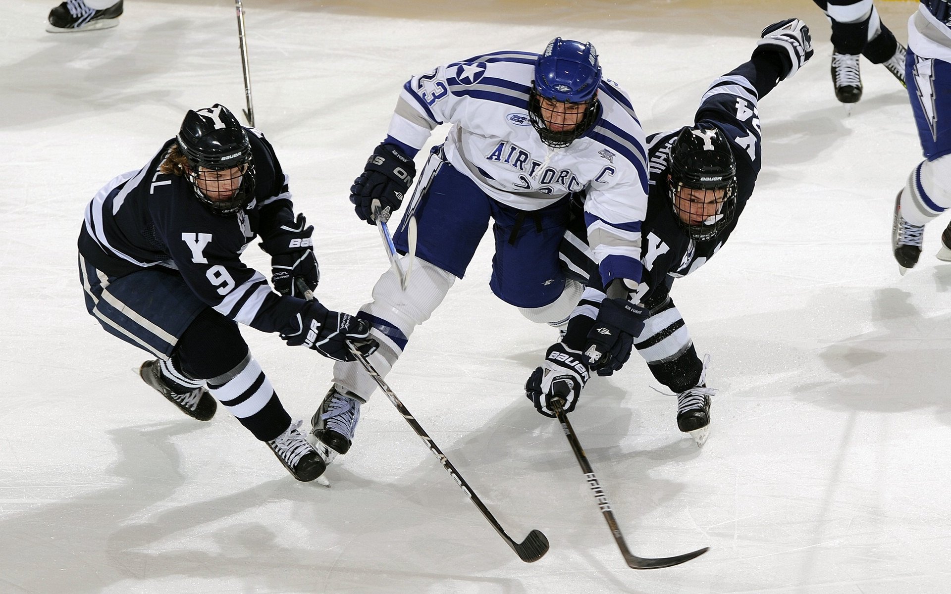 石破天惊！印尼队力克韩国队，石宇奇高光表现改写亚洲羽坛格局